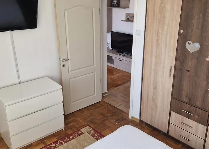 Two * Бухарест