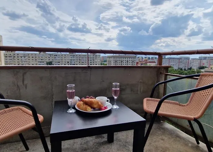 Two * Бухарест